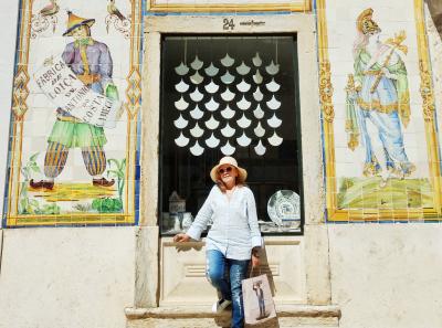 Casa decorada com azulejos portugueses